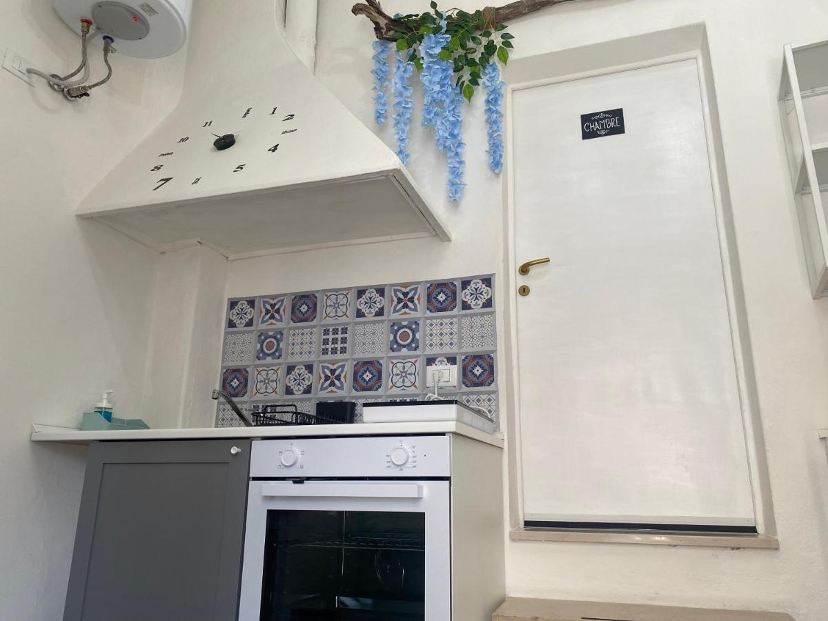 La Petite Maison Usigliano Esterno foto