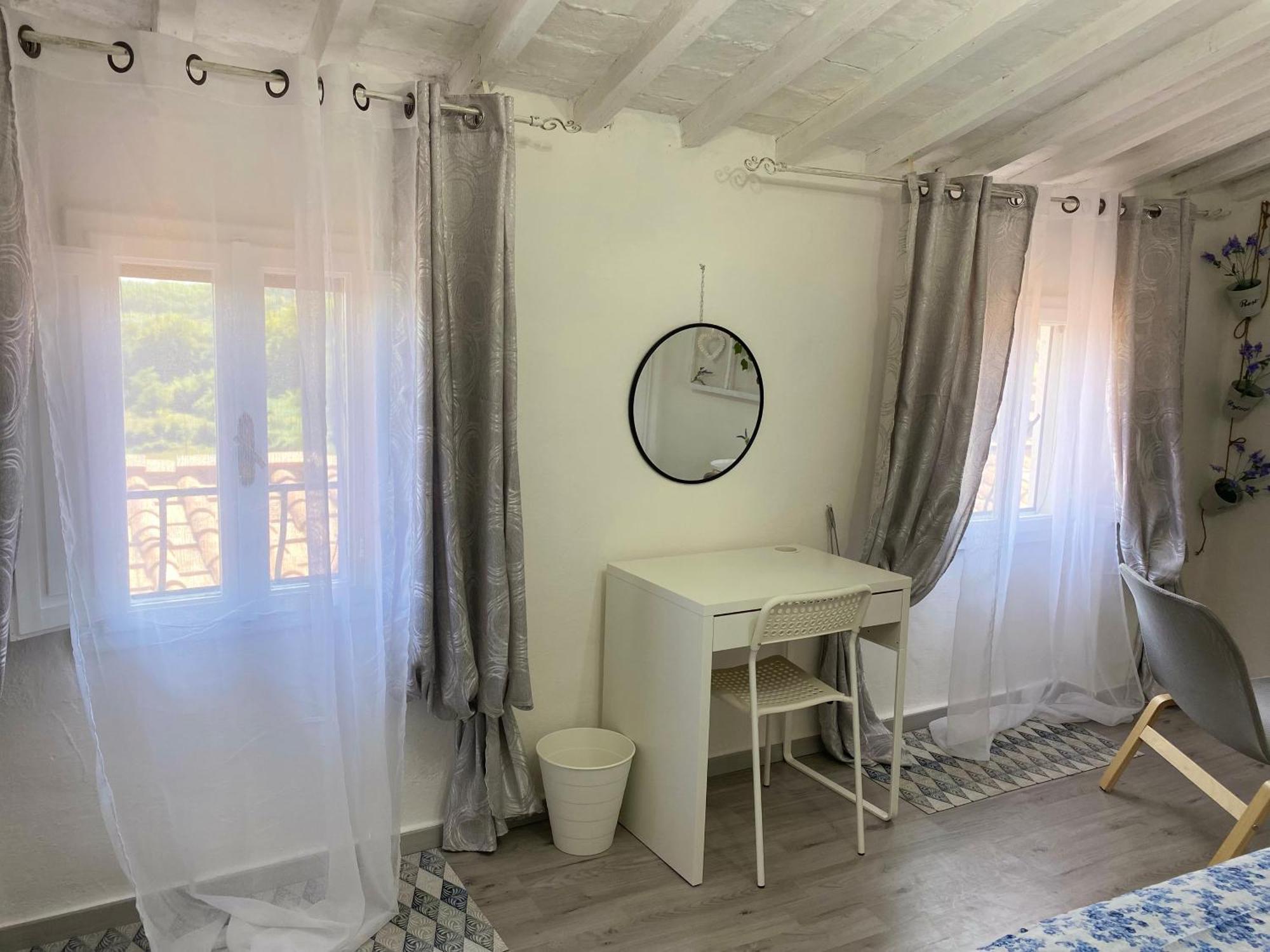La Petite Maison Usigliano Esterno foto