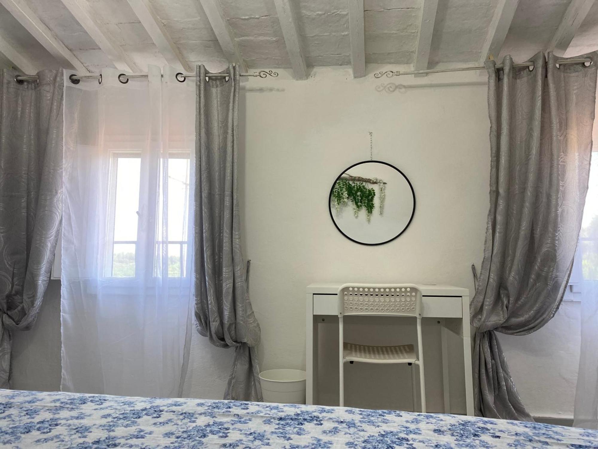 La Petite Maison Usigliano Esterno foto